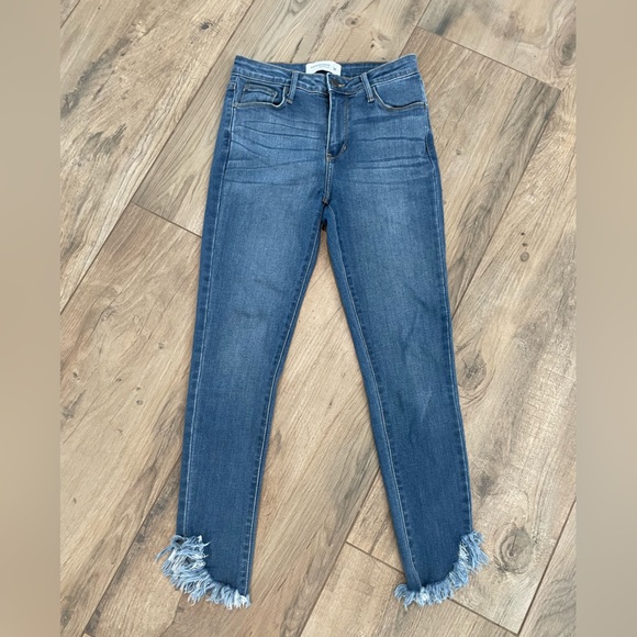 Just Black Denim - Just black denim high waisted jeans with no rips and frayed angles ankle